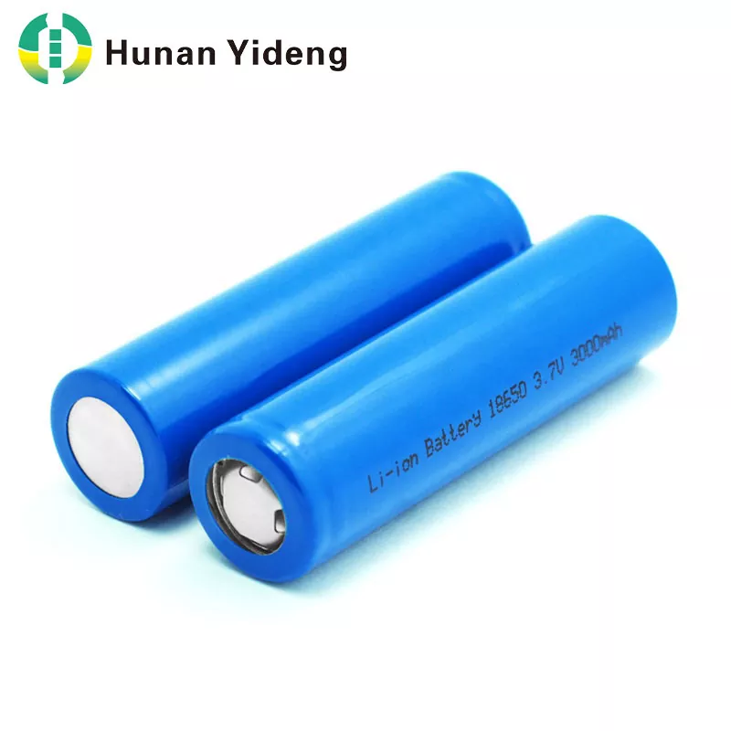 Visoko zmogljiva 18650 cilindrična litij-ionska baterija 3,7 V 3000 mAh